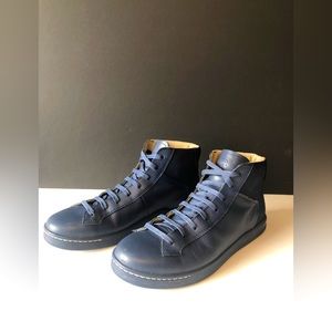 OHW? Men’s High Top Sneakers US 11; EU44